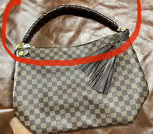 Load image into Gallery viewer, Short strap for hand bag .