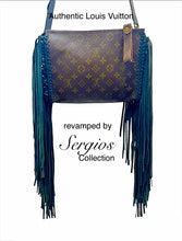 Load image into Gallery viewer, Authentic Louis Vuitton sports pochette