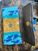 Load image into Gallery viewer, Wallet,wristlet,belt wallet , cellphone carry all