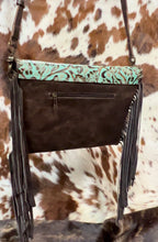 Load image into Gallery viewer, Envelop Crossbody Embossed Turquoise