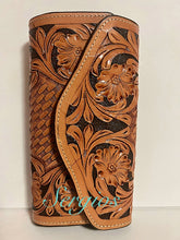 Load image into Gallery viewer, Wallet hand tooled
