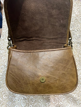 Load image into Gallery viewer, Santa Barbara Saddle bag style WITH FLORAL TURQUOISE