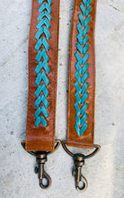 Load image into Gallery viewer, Sergios Cheetah cowhide messenger bag