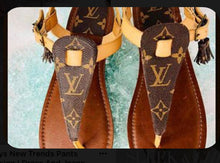 Load image into Gallery viewer, Crossbody handmade,hand tooled & hand painted