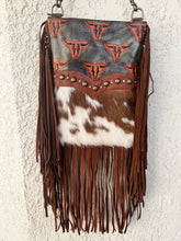 Load image into Gallery viewer, Cristina Crossbody Longhorn