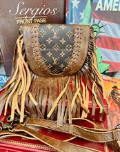 Load image into Gallery viewer, Boho Crossbody Style