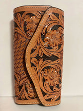 Load image into Gallery viewer, Wallet hand tooled