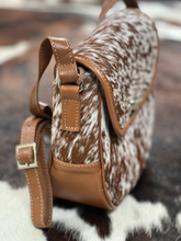 Load image into Gallery viewer, Cowhide crossbody