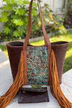 Load image into Gallery viewer, Sergios DALLAS Mega Tote! A Very Spacious and Fun Tote to Carry All.