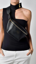 Load image into Gallery viewer, Sergios Smooth Leather Fanny Packs!