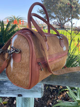 Load image into Gallery viewer, Cowhide Satchel