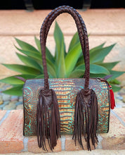 Load image into Gallery viewer, Sergios luxury speedy style satchel
