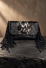 Load image into Gallery viewer, Elena Petite Clutch in Black Crocco Tooled leather
