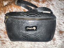 Load image into Gallery viewer, Fanny Pack / Sling
