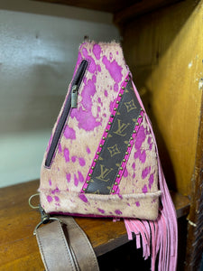 AMORE  Sling Bag