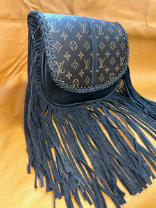 Santa Bárbara Saddle Bag Style with LV canvas