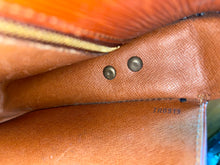 Load image into Gallery viewer, Epi Leather Saint Cloud GM
