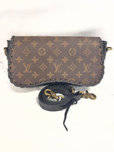 Load image into Gallery viewer, Gina
