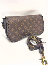 Load image into Gallery viewer, Gina
