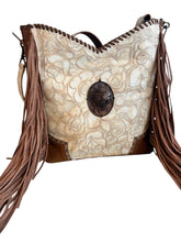 Load image into Gallery viewer, San Antonia Embossed Leather Handbag
