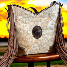 Load image into Gallery viewer, San Antonia Embossed Leather Handbag
