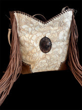 Load image into Gallery viewer, San Antonia Embossed Leather Handbag
