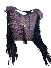 Load image into Gallery viewer, San Antonia Embossed Leather Handbag
