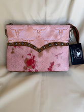 Load image into Gallery viewer, Victoria Crossbody
