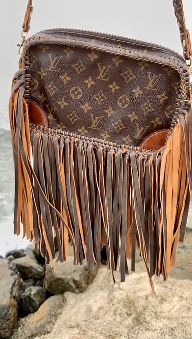 Rustic Revival Bags #western #lv #purse #westernlvpurse