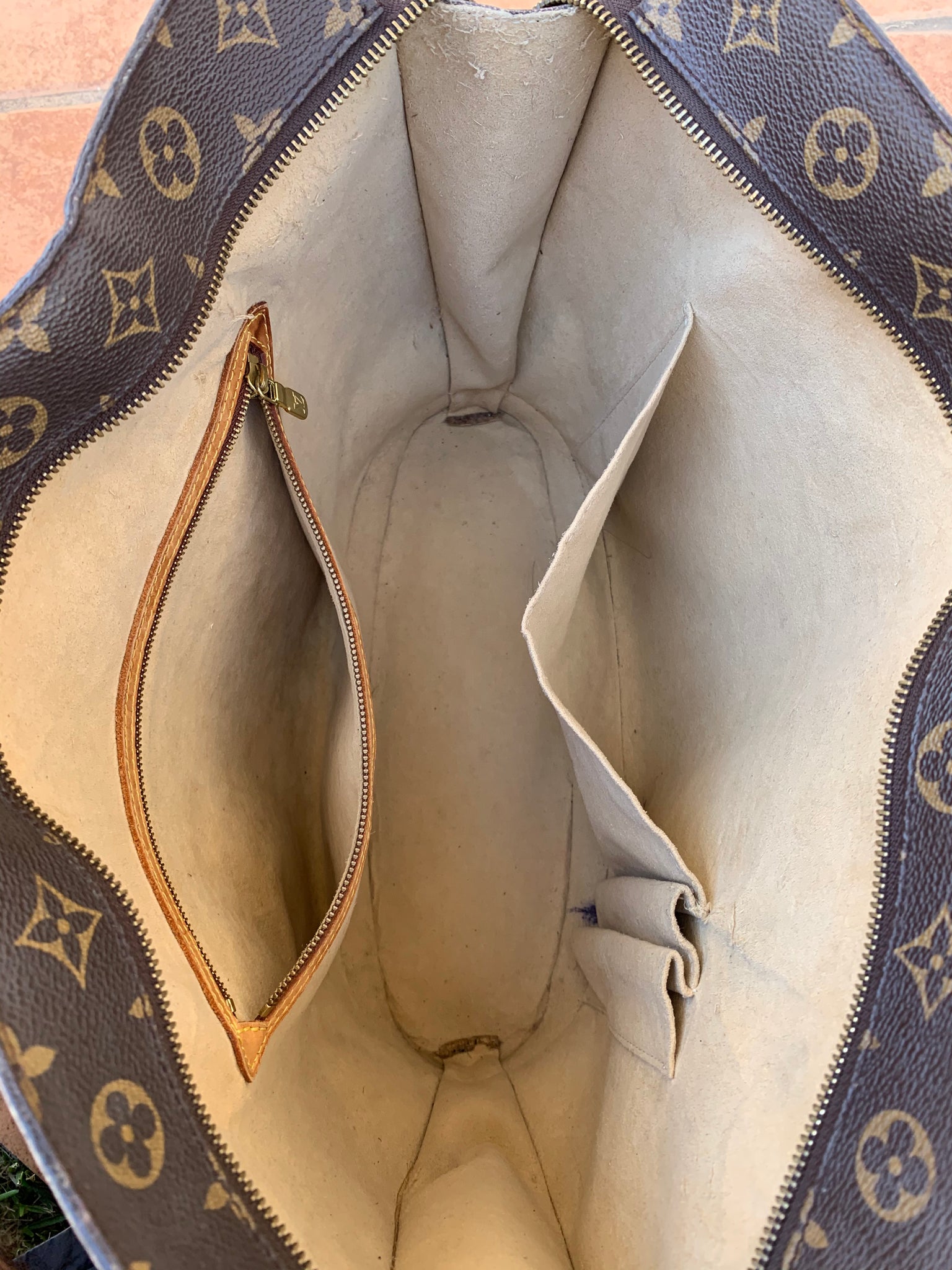 Louis Vuitton Vintage Pochette – SergiosCollection
