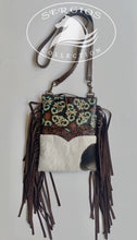 Load image into Gallery viewer, Embossed leather &amp; cowhide crossbody/Hipster
