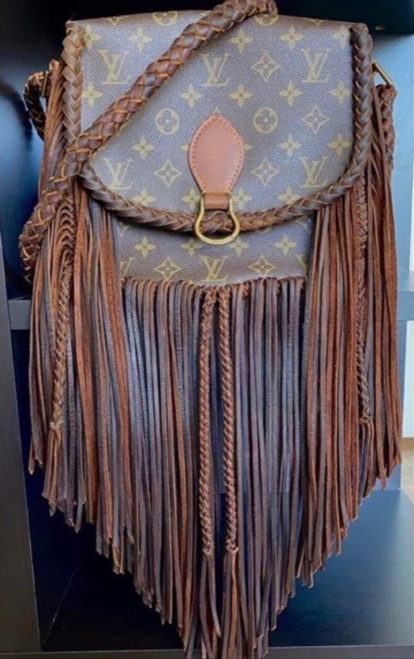 Fringed Louis Vuitton Bucket GM by ClassicBohoBags on