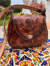 Load image into Gallery viewer, Handmade and hand tooled handbag.

