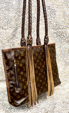 Load image into Gallery viewer, Louis Vuitton Luco Tote
