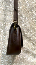Load image into Gallery viewer, Santa Barbara Saddle bag style with Longhorn
