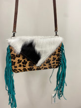 Load image into Gallery viewer, Cheetah crossbody with tourquoise fringes
