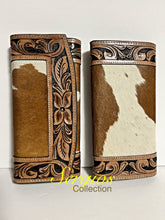Load image into Gallery viewer, Beautiful hand crafted Hand tooled cowhide wallet
