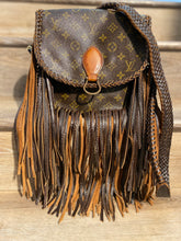 Load image into Gallery viewer, Authentic Louis Vuitton Saint Claud vintage revamped
