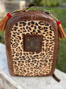 Fashionable Cheetah Backpack