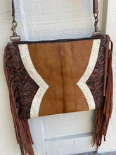 Load image into Gallery viewer, Rodeo Passion Crossbody
